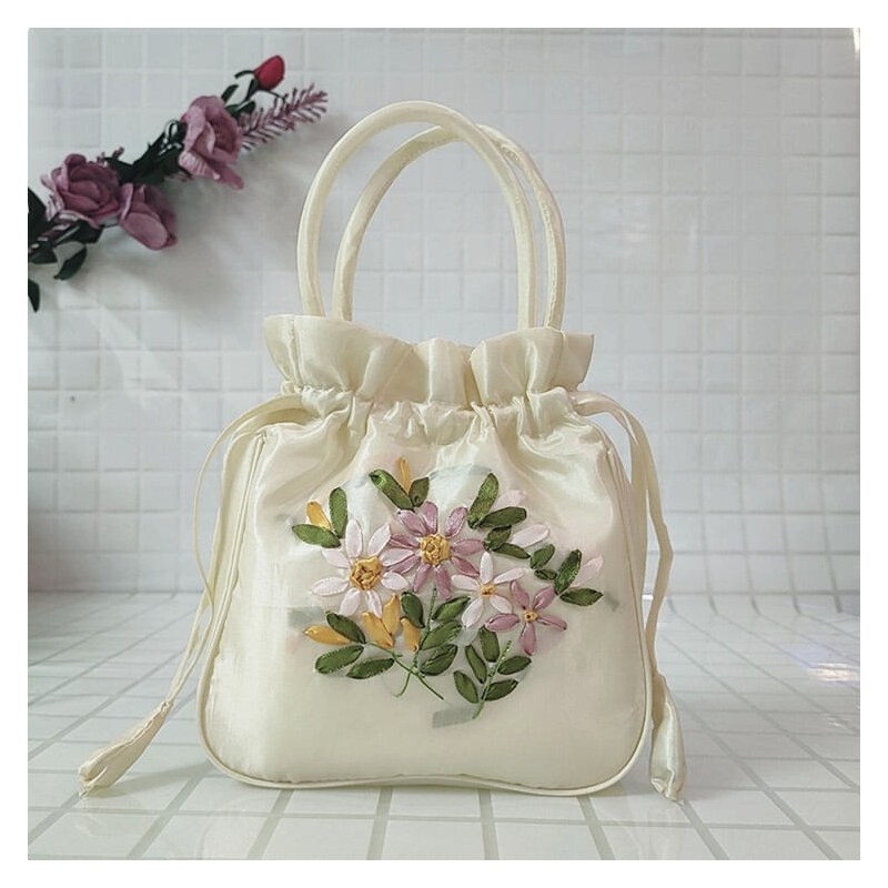 Portable Top-Handle Bags Women Flower Embroidered Silk Mini Potli Bag Chinese Style Females Handbags Retro Drawstring Shopping Handbag