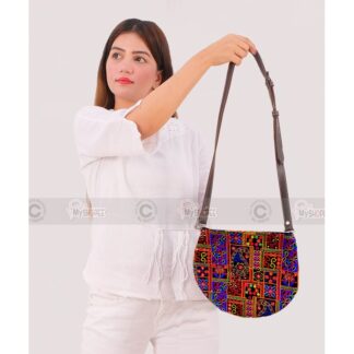 Ladies stylish monipuri bag