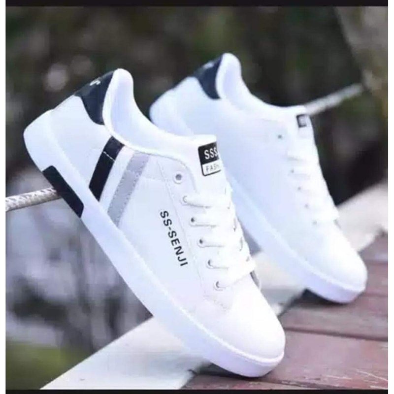High-Quality Sneakers Men Casual Shoes - Stylish And Lightweight Footwear For Men -On Design For Convenience