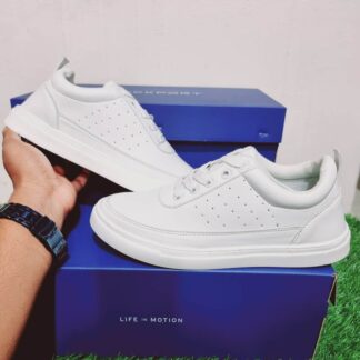 New Collection Better Choice Stylish and Fashionable Exclusive Sneakers Converse for Men - Juta by Footwear Point