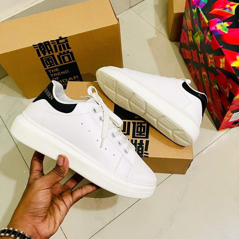 Stylish Addition - Hot Collection Stylish and Fashionable Winter and Summer Exclusive Sneakers Converse Shoes for Men - Sustainable Choice