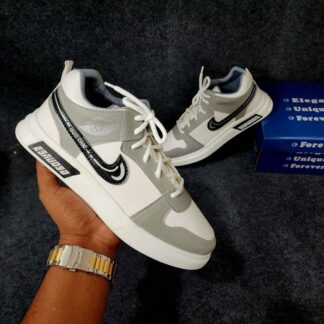 Stylish and Fashionable Winter and Summer Exclusive Sneakers Converse Shoes for Men